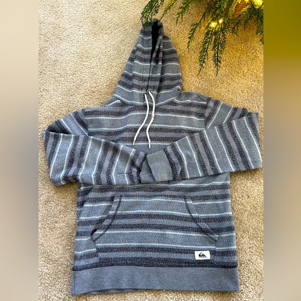 Quiksilver Gray Striped Hoodie Shirt